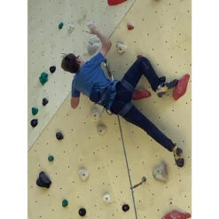 Petzl - Adjama - Climbing Harness 13 Petzl - Adjama - Climbing Harness -Cragforce Climb Shop petzl adjama klettergurt 7a8df4e69fcd3a89377eebf18609f8f6 1