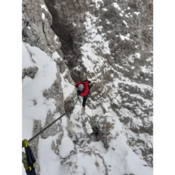 Petzl - Meteor Helmet - Climbing Helmet -Cragforce Climb Shop petzl meteor helmet kletterhelm 811e1816c9ae414e939d5513c37a96f1 1