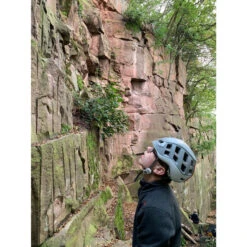 Petzl - Meteor Helmet - Climbing Helmet -Cragforce Climb Shop petzl meteor helmet kletterhelm fe4aa2a57c9392ec2258a6193d896f50 1