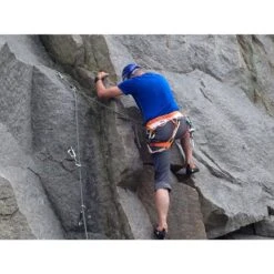 Petzl - Sitta - Climbing Harness -Cragforce Climb Shop petzl sitta klatresele cc0725b38e1fc1cc70f12ee63dbda0ff 1